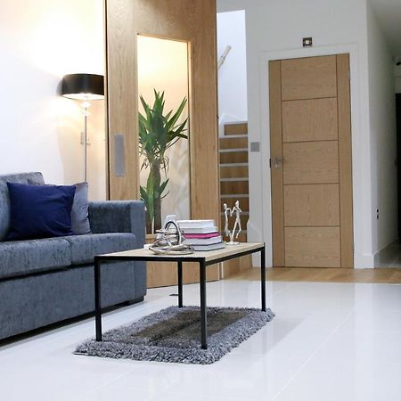 Lovely Studio Apartment With Access For Wheel-Chairs In Sydenham Londres Extérieur photo