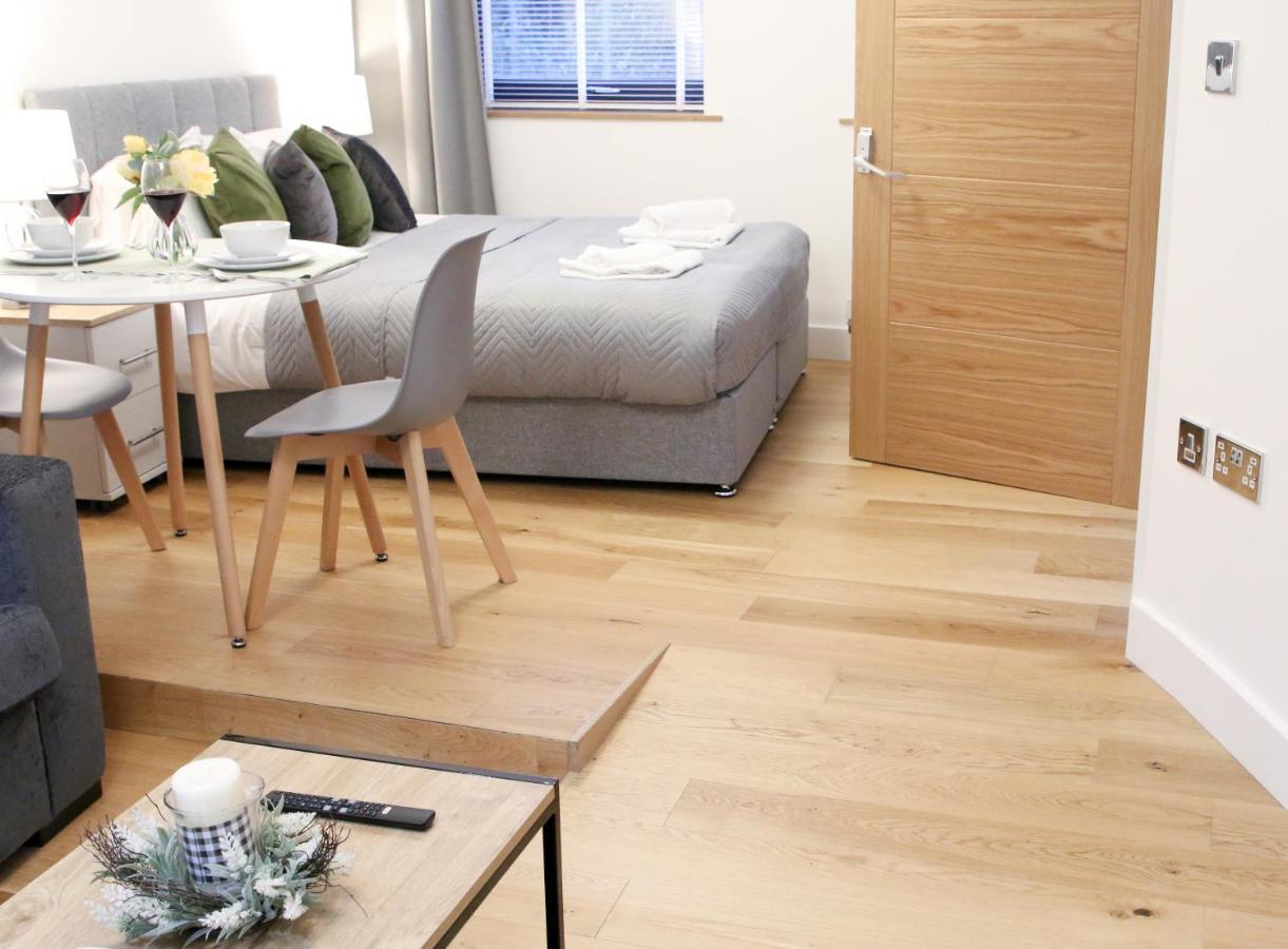 Lovely Studio Apartment With Access For Wheel-Chairs In Sydenham Londres Extérieur photo