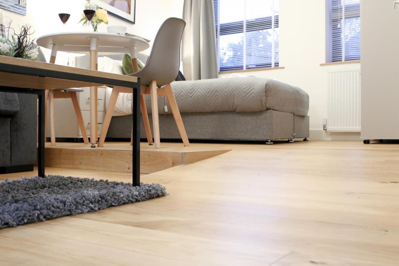 Lovely Studio Apartment With Access For Wheel-Chairs In Sydenham Londres Extérieur photo